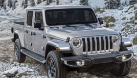 2020年Jeep North Edition的装饰使每个Jeep车型变得温暖