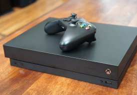 在B＆H以250美元的价格购买Xbox One X套装