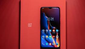 OnePlus9的最新信息是来自Phonearena的一系列动手图像