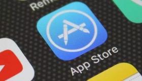 AppStore审核团队必须平等地对待所有开发人员的应用程序