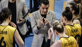 VakifBank在意大利大师Guidetti的带领下继续创造历史