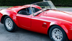 低里程1966ShelbyCobra427原创性惊人售价高达200万美元