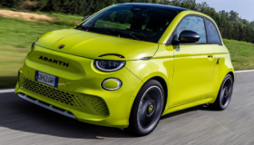 Abarth 放弃汽油动力 转向电动汽车